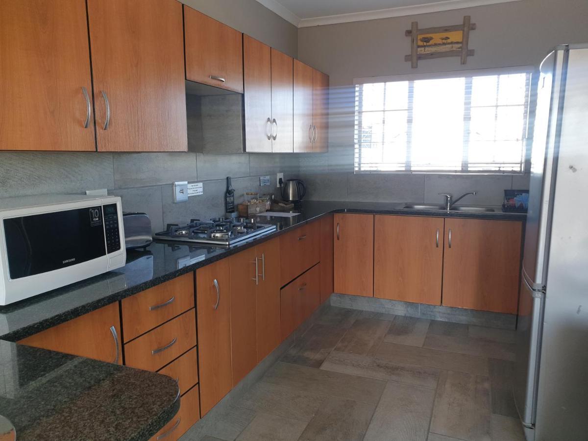 Rudman Townhouses - Family Apartment Boksburg Exterior foto
